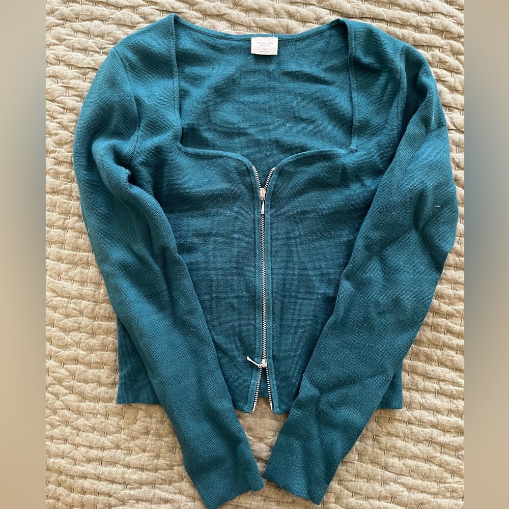 Abercrombie turquoise sweater